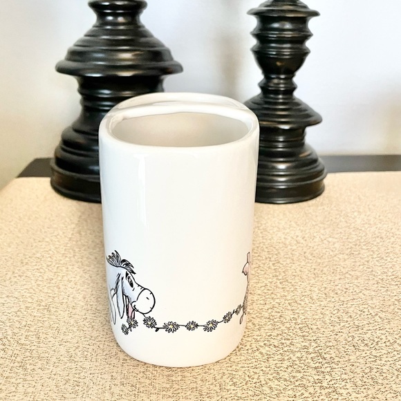 NWT Winnie the Pooh Daisy Chain Toothbrush Holder/Rinse Cup Set - Picture 9 of 11